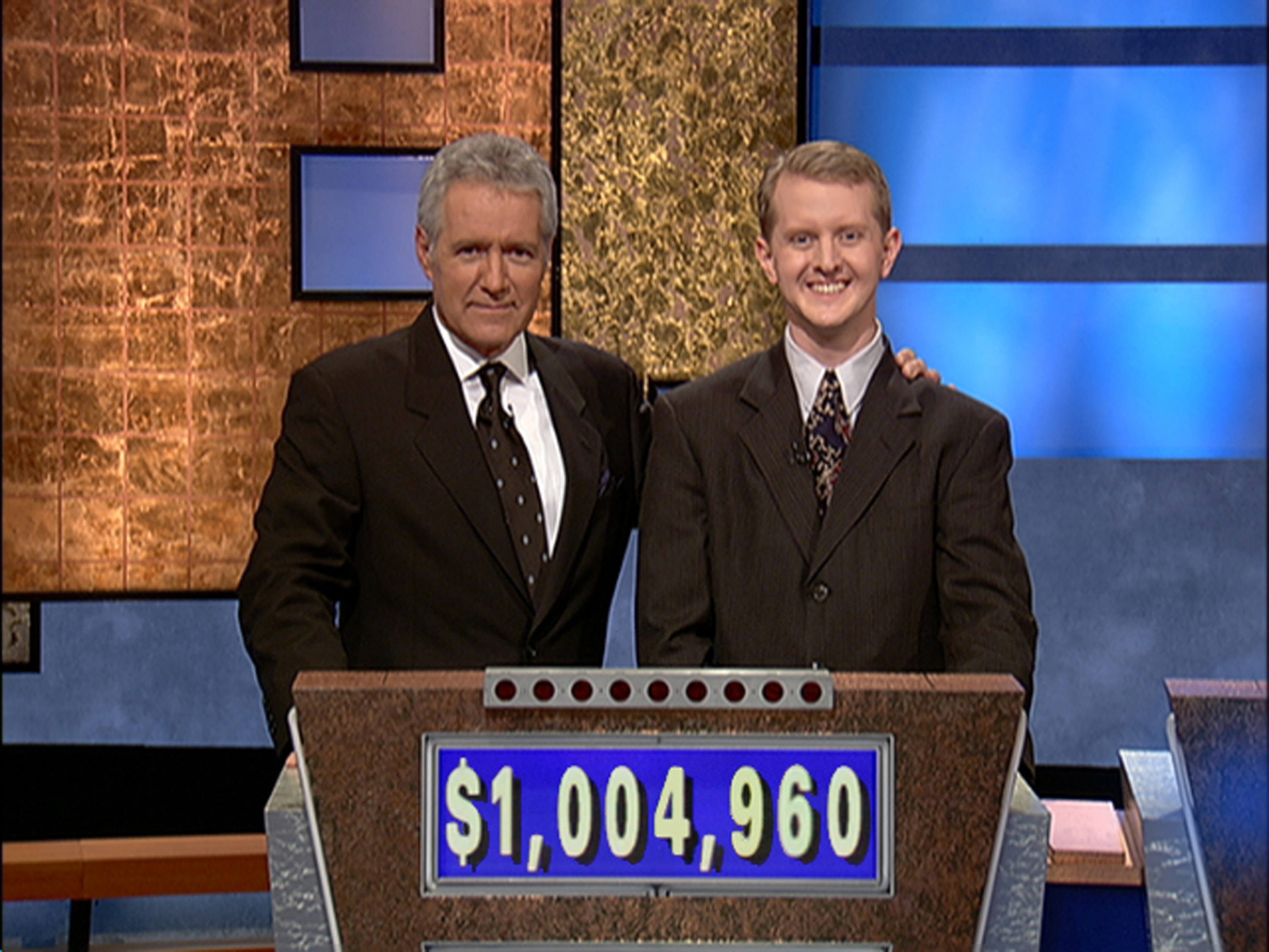 'I was just terrified': Ken Jennings recalls replacing Alex Trebek as he returns to 'Jeopardy!' - USA TODAY