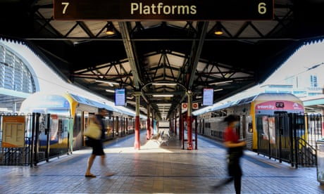 ‘Very vague’: infrastructure experts question pre-election rail promises for NSW