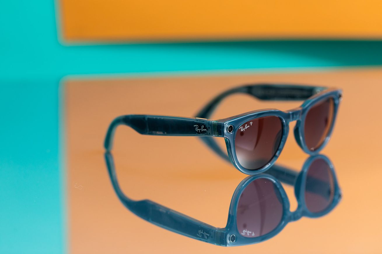 A new Ray-Ban Meta update adds reminders and voice messages