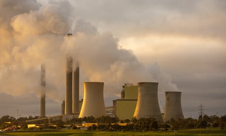 AGL to unveil plan to close coal-fired power station Loy Yang A a decade early