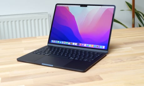 Apple MacBook Air M2 review: sleek redesign takes things up a notch