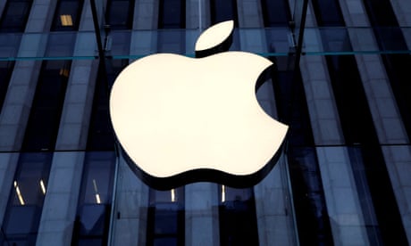 Apple posts first revenue drop in four years