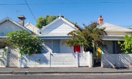 Australian house prices falling at fastest rate since 1980s as ‘sharp’ downturn widens