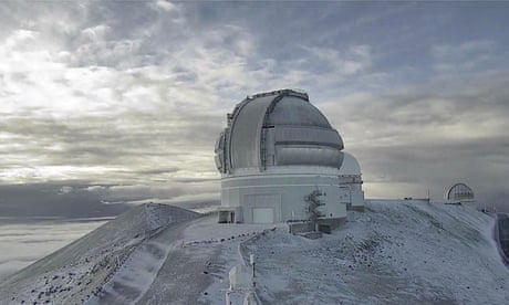 Blizzard warning in Hawaii, record high temperatures across continental US