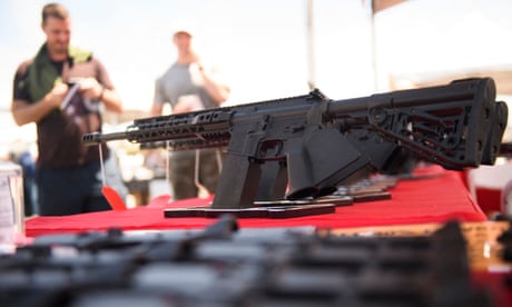 California to let citizens enforce ban on assault weapons, echoing Texas abortion law