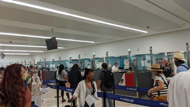 Cancun Airport Implements Electronic Passport Registration