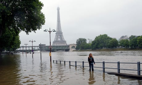 Climate limit of 1.5C close to being broken, scientists warn