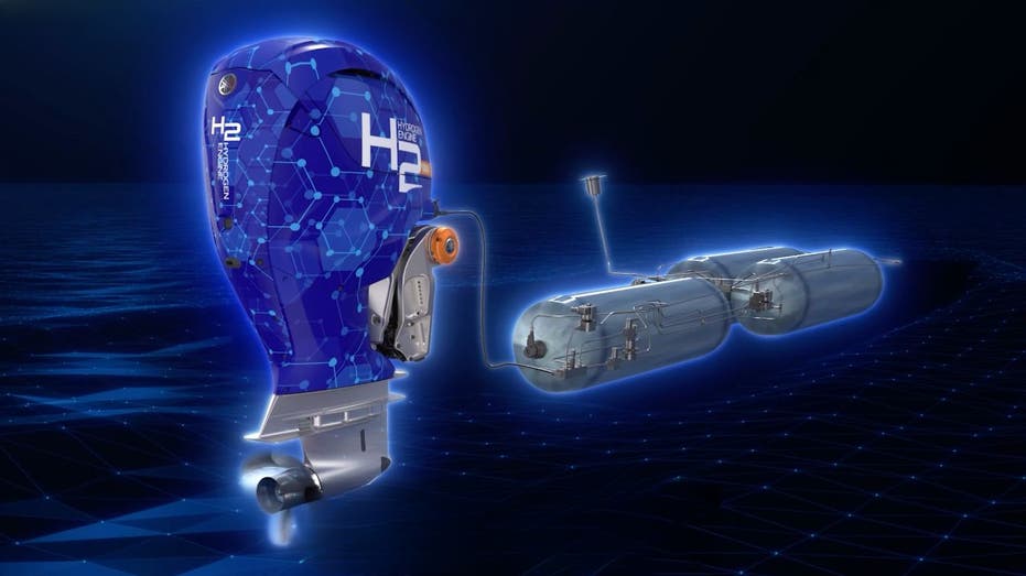 Discover the world's first hydrogen outboard engine-powered boat