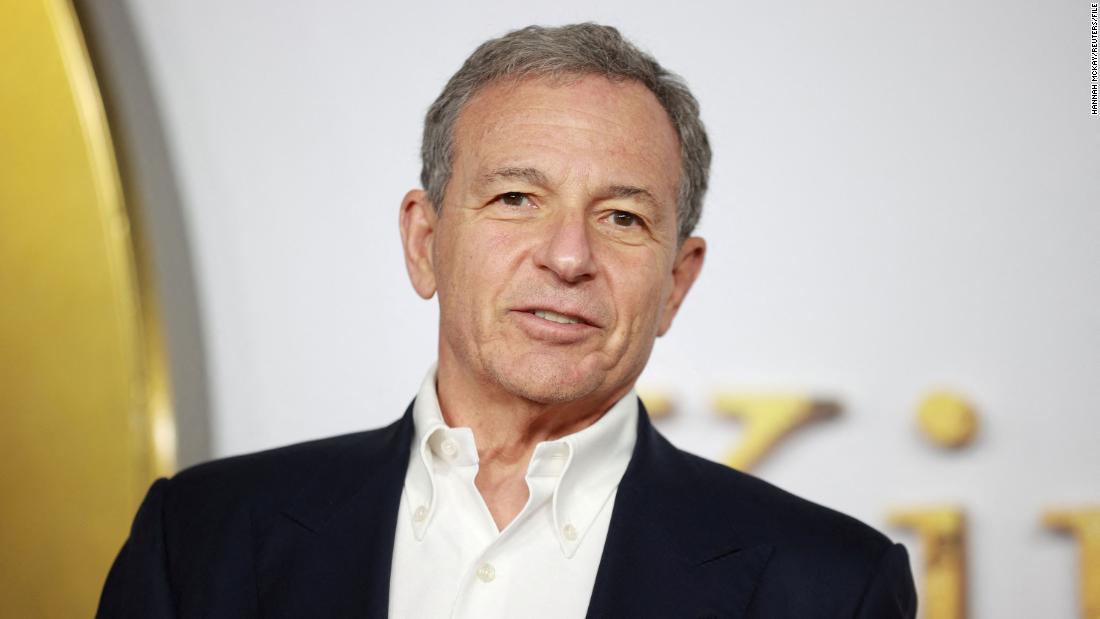 Disney extends CEO Bob Iger's contract through 2026