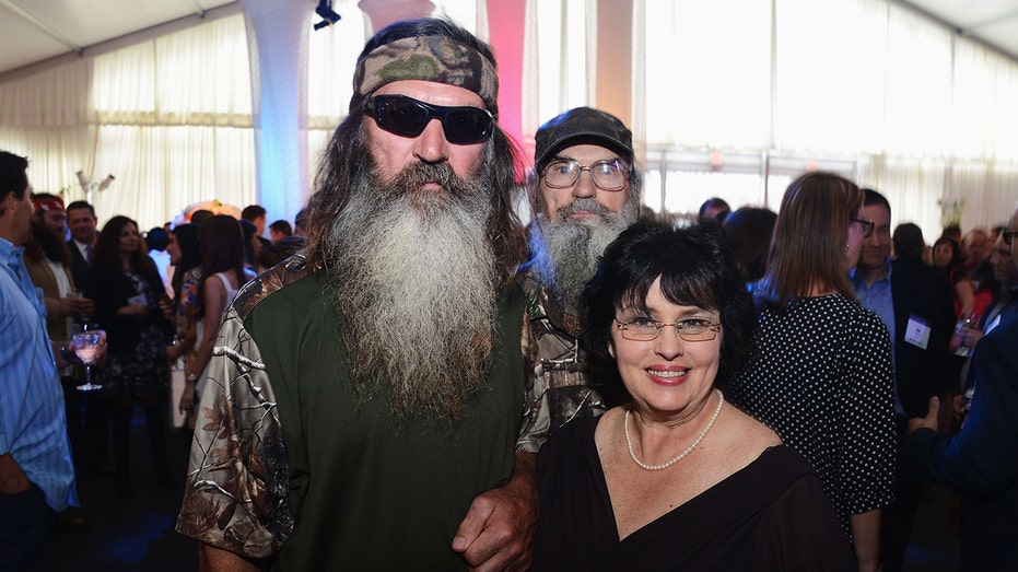 'Duck Dynasty' star Phil Robertson and wife Miss Kay are 'back together' in care facility, family says