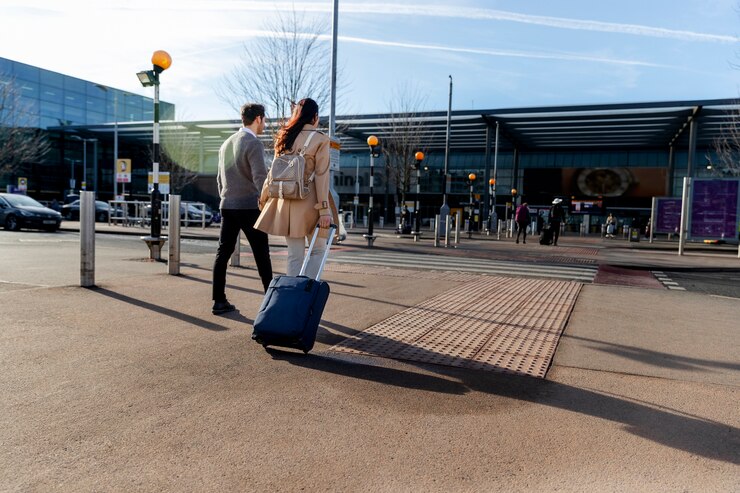 Edinburgh Airport Welcomes New BrewDog Bar and Sainsbury's Store for Festive Travelers