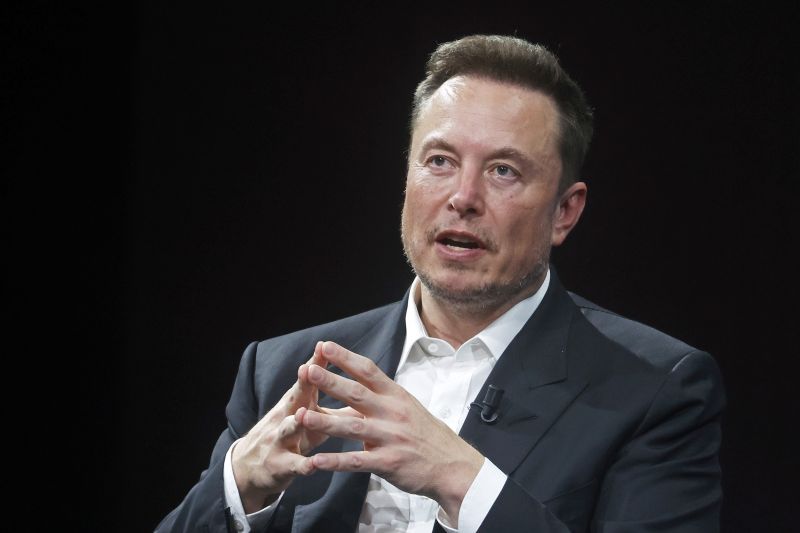 Elon Musk reportedly planning to launch AI rival to ChatGPT maker