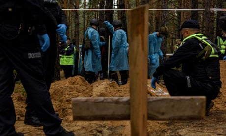 EU calls for war crimes tribunal after mass graves found in Ukraine