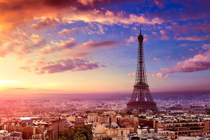 European Tourism Thrives Amid Economic and Environmental Challenges in 2024