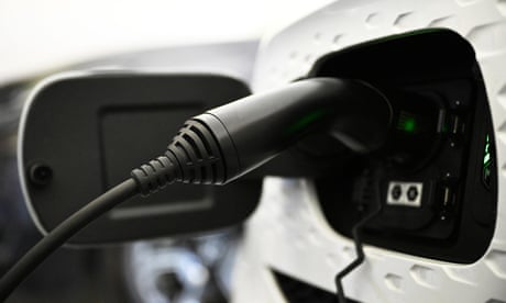 EVs to become cheaper in Australia after crossbench strikes deal with Labor