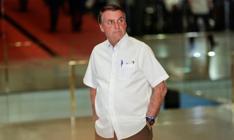 Fears Bolsonaro may not accept defeat as son cries fraud before Brazil election