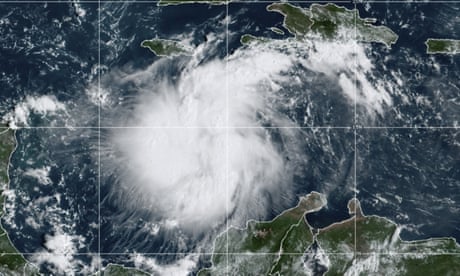 Florida prepares for hurricane as tropical storm Ian grows over Caribbean