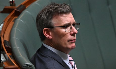 Former ministers Alan Tudge and Christian Porter to appear before robodebt inquiry