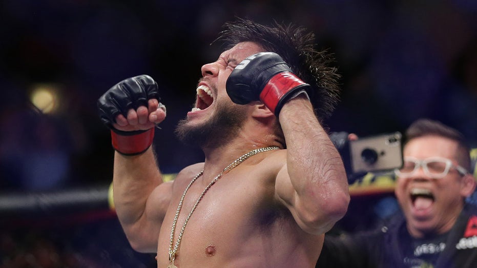 Former UFC champ stops hit-and-run suspect who crashed into neighbor's home: 'He wasn't that tough'