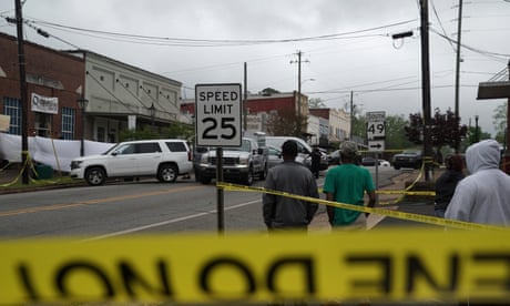 Four people killed and multiple others injured in Alabama shooting