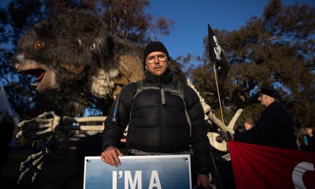 From civil service to civil disobedience: Greg Hunt’s former adviser joins Extinction Rebellion protest