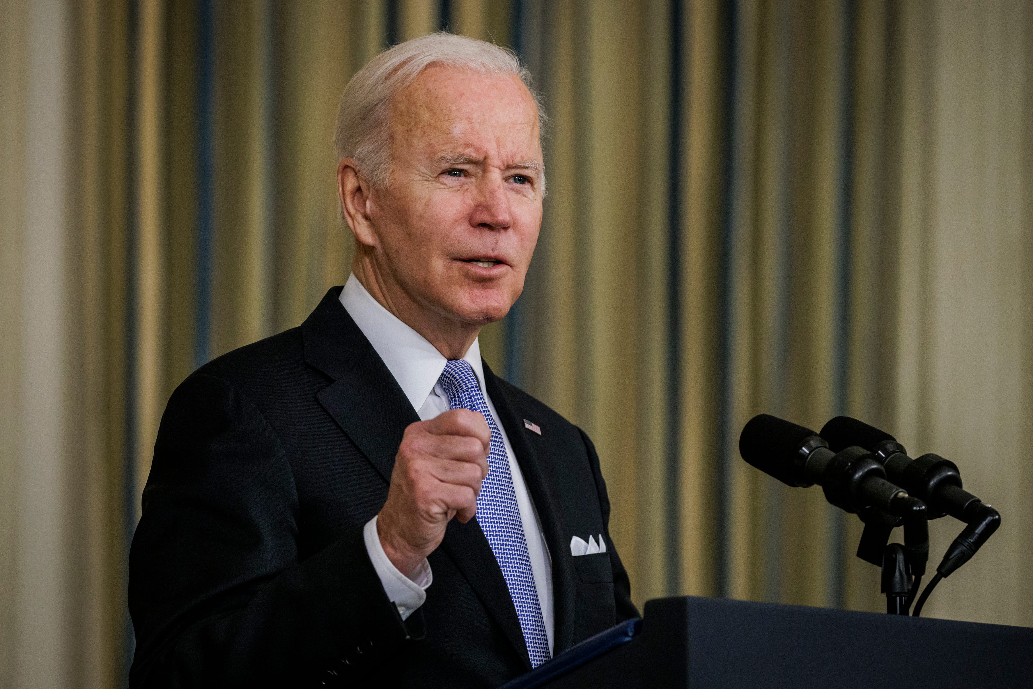 Gloomy landscape for Democrats in midterms as Biden's approval drops to 38% in USA TODAY/Suffolk poll - USA TODAY