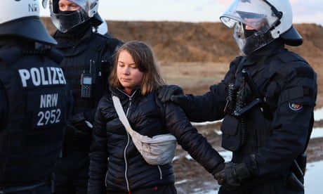 Greta Thunberg detained at coal protest in Germany