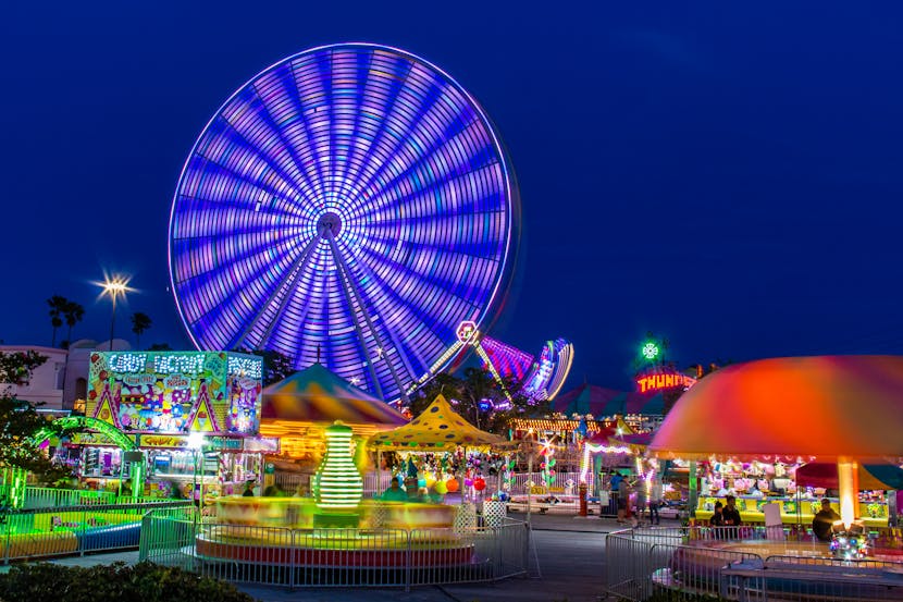 How Dubai Parks and Resorts, IMG Worlds of Adventure, SeaWorld Abu Dhabi, Warner Bros. World Allures US Tourists with Amusements and Luxury Experiences