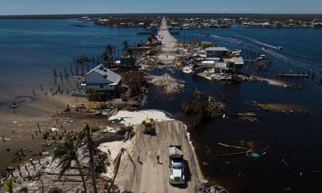 Hurricane Ian death toll rises as Biden prepares to tour worst-hit areas