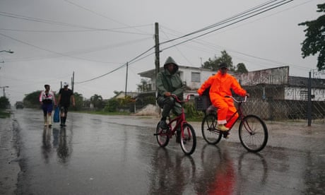 Hurricane Ian hits Cuba and expected to intensify before reaching Florida