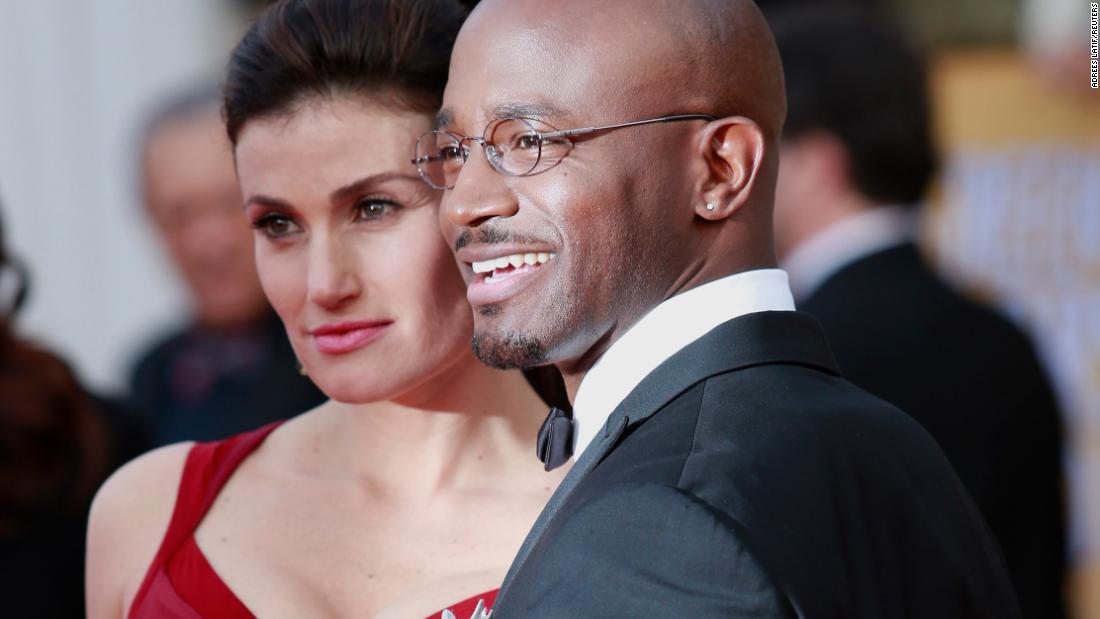 Idina Menzel says 'interracial aspect' played into her marriage to Taye Diggs ending