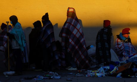 Images of migrants on Texas streets in freezing temperatures spark concern