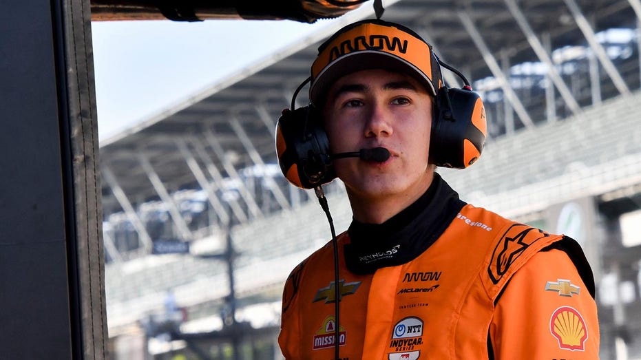 IndyCar driver gets annoyed with opponent during Indy 500 practice: 'F------ idiot'
