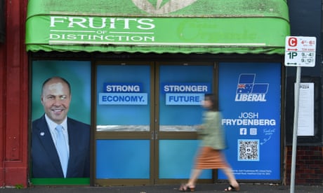 Josh Frydenberg pleads with unhappy Liberal voters to stick by him as pressure in Kooyong grows