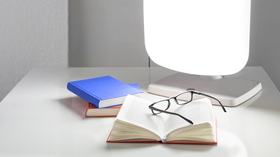 Light therapy lamps to combat the wintertime blues