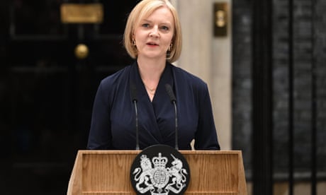 Liz Truss vows to ‘ride out the storm’ in first speech as PM