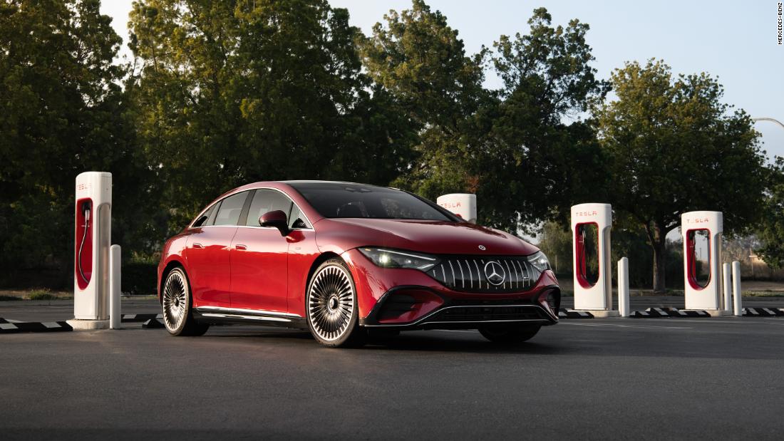 Mercedes-Benz to adopt Tesla's EV charging standard in North America