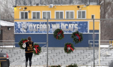 Michigan high school shooting suspect, 15, appears at court hearing