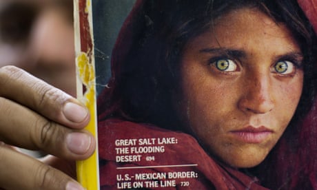 National Geographic green-eyed ?Afghan Girl? evacuated to Italy