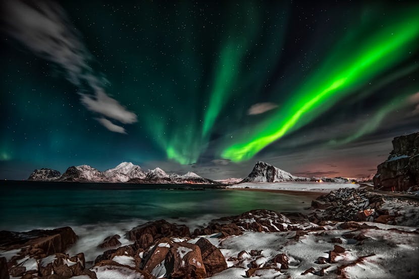 New in Nocturnal Travel: Majestic Northern Lights Could Be Visible in the UK on New Year's Eve