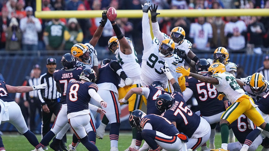 NFL says Packers blocked game-winning field was legal play, despite Bears' protests: reports