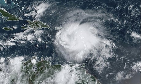 Puerto Rico under hurricane warning as tropical storm Fiona nears