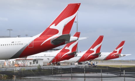 Qantas baggage handler says ‘there’s not enough of us there to get to all the bags’