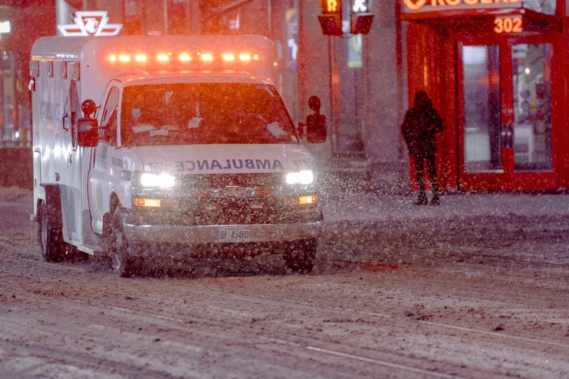 Rare Winter Storm Causes Travel Chaos at Austin-Bergstrom Airport with Dozens of Flights Canceled Amid Icy Conditions and Blizzard Warnings Across Texas