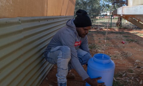 Remote NT community not told about $5m contract to fix uranium in water supply