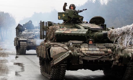 Russian forces tighten hold on Kyiv in attempt to topple government