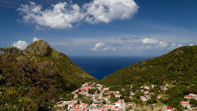 Saba Officials Ease Entry Protocols