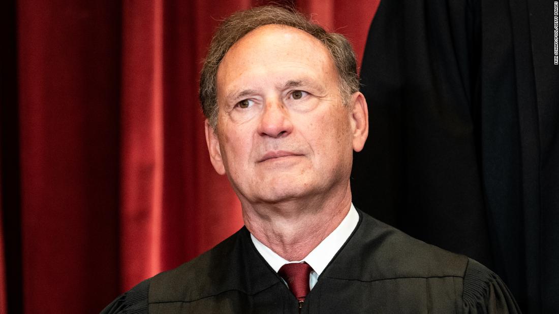 Samuel Alito Fast Facts