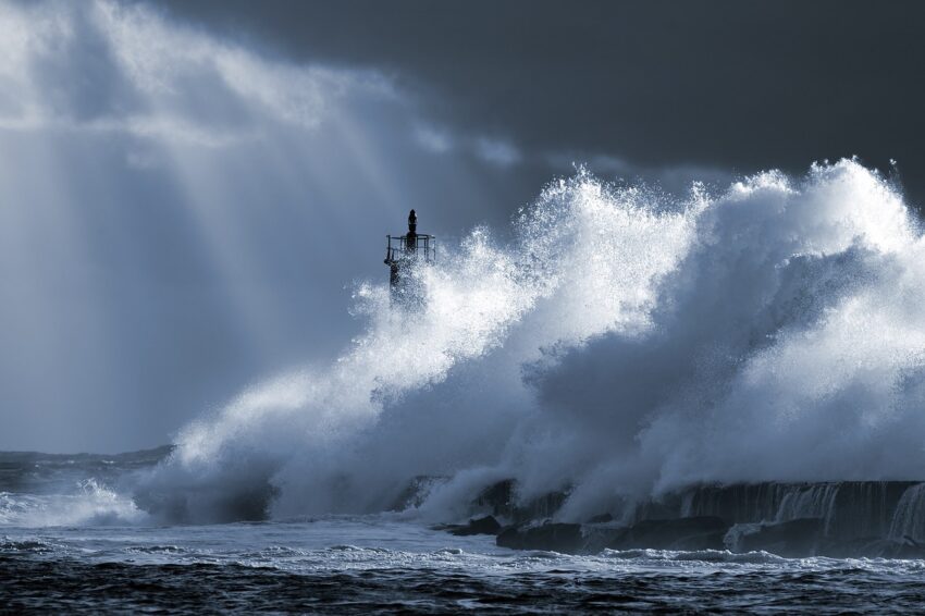 Saudi Embassy new weather warning as Debby hits the US