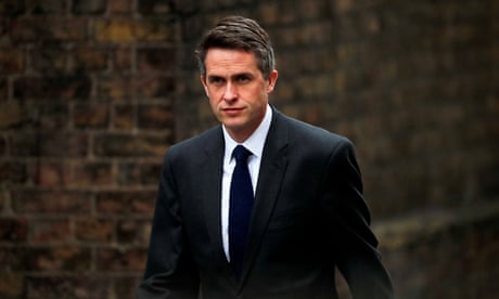 Senior civil servant claims Gavin Williamson told them to ‘slit your throat’